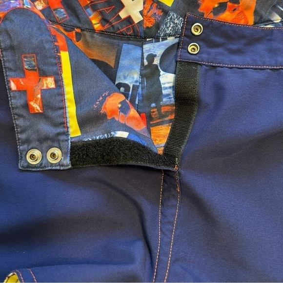 Speedo | Life Guard Graphic Reversible Swim / Board Shorts - Size 8 - Picture 7 of 9